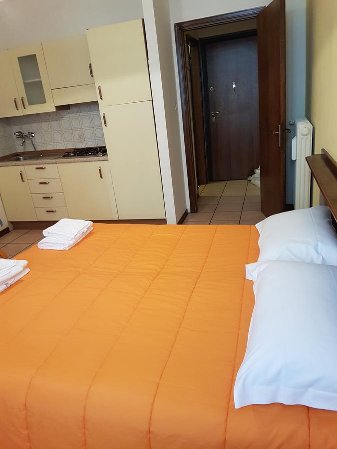 Apartment Via Cristofori Bartolomeo 9 *